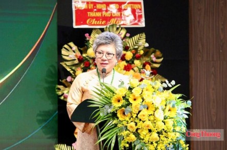 CHỦ TỊCH HANEL CHỦ TRÌ HỘI THẢO THÚC ĐẨY HOẠT ĐỘNG XÚC TIẾN THƯƠNG MẠI XUẤT KHẨU CHO DOANH NGHIỆP KHU VỰC ĐÔNG – TÂY NAM BỘ